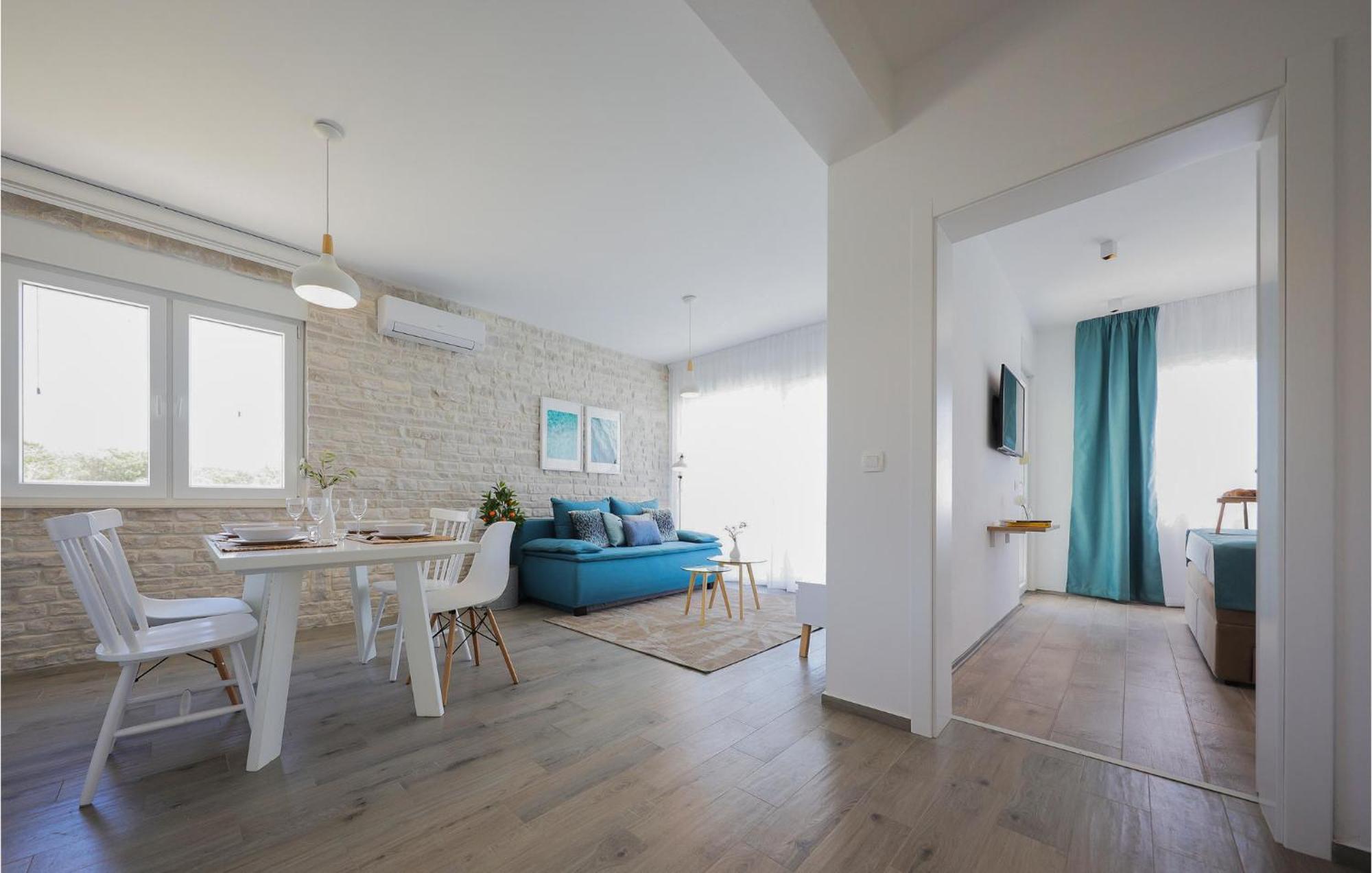Stunning Home In Vrsi With Kitchen المظهر الخارجي الصورة